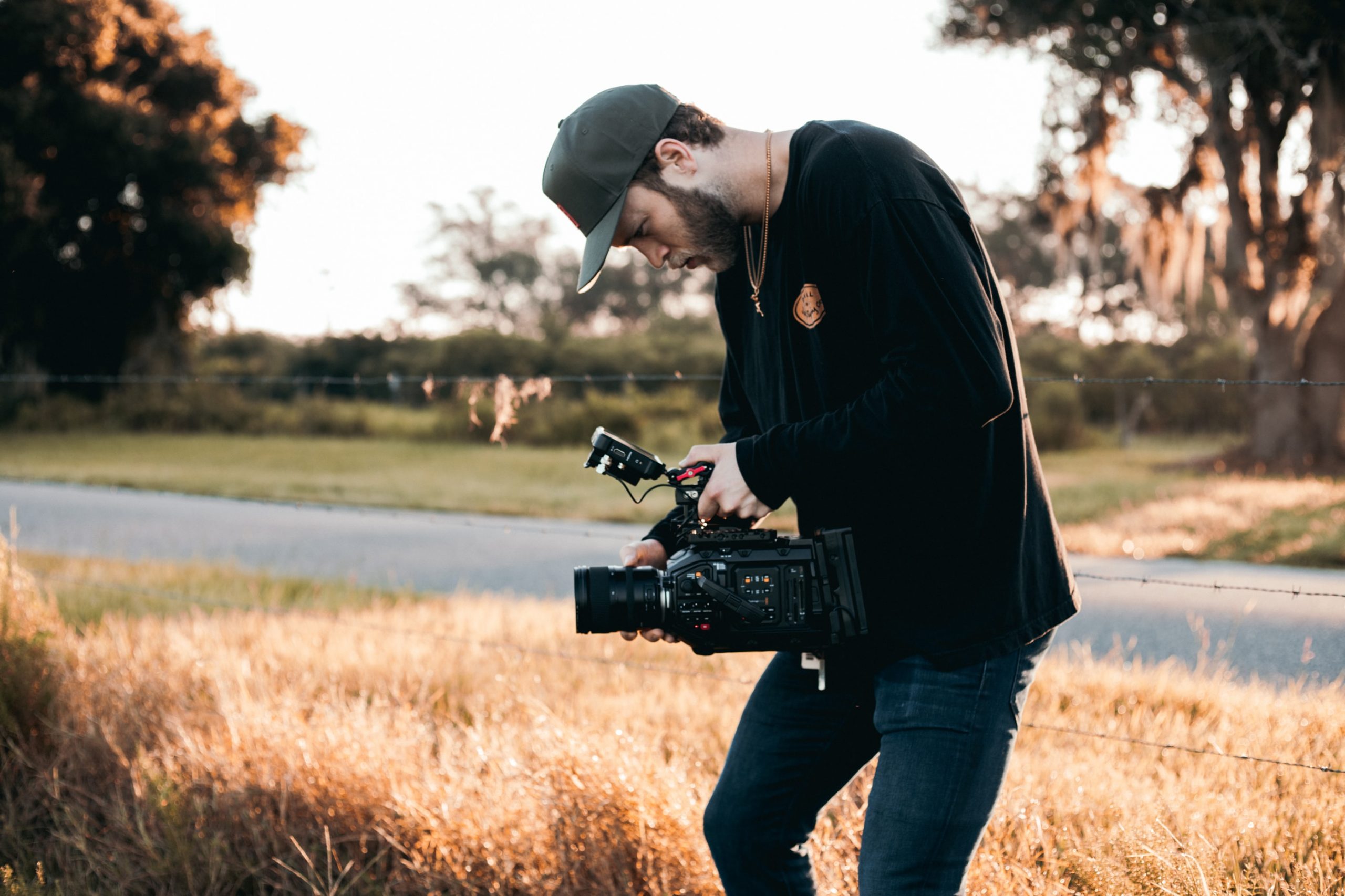 5 Tips For Picking Your Perfect Wedding Videographer - David's Bridal Blog