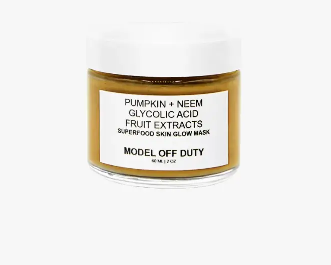 Model Off Duty Beauty Skin Brightening Face Mask