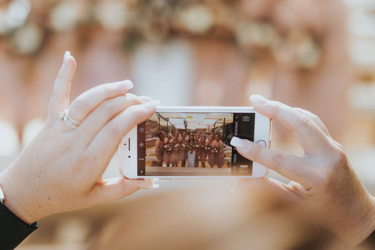 How To Pick A Makeup Artist for Your Wedding