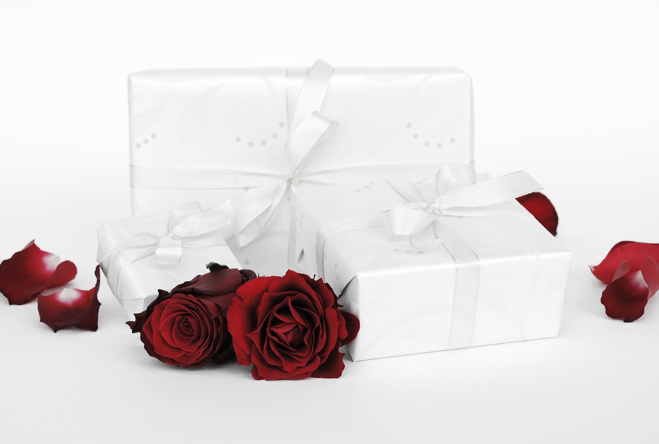 wedding-gift-rose