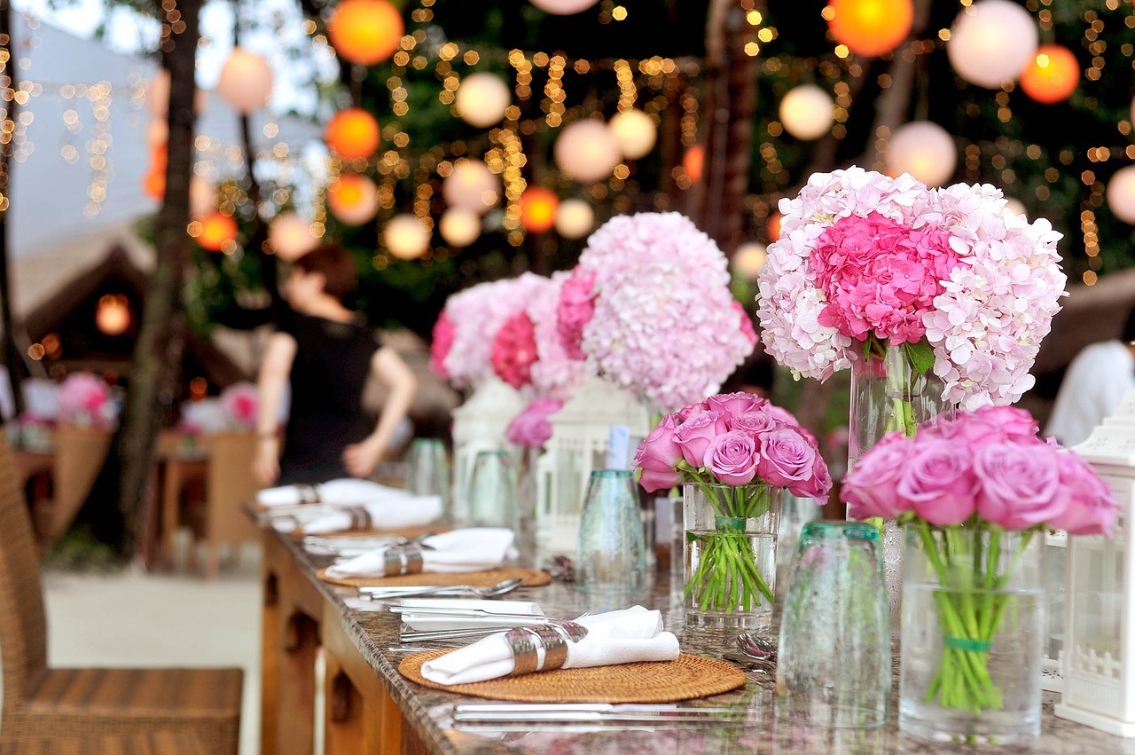 pink-flowers-decor