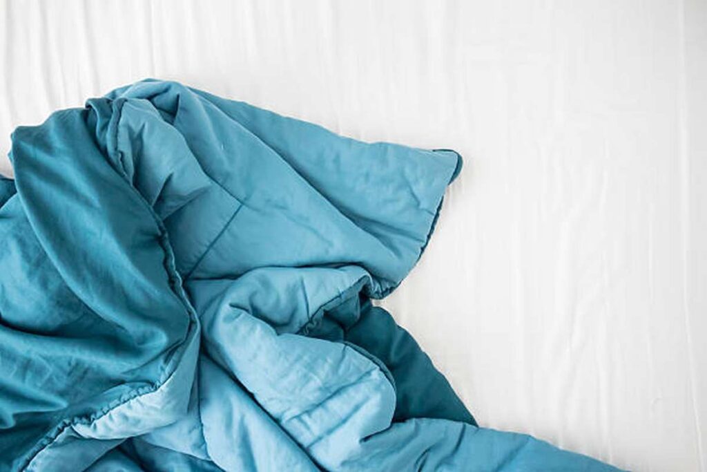 Is It Better To Get A Comforter Or Duvet (6)